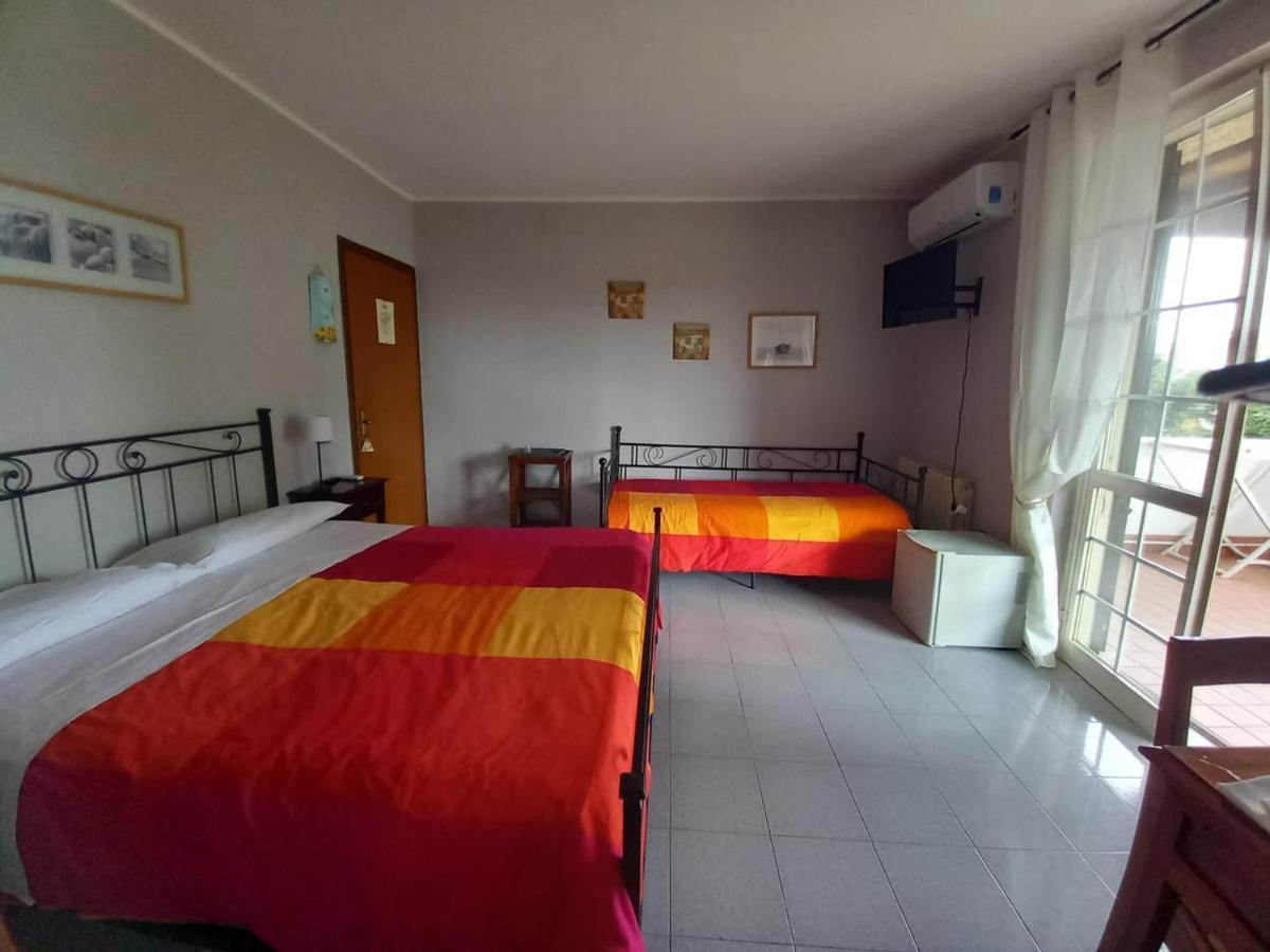 Hotel Il Grifo Sabaudia Zewnętrze zdjęcie