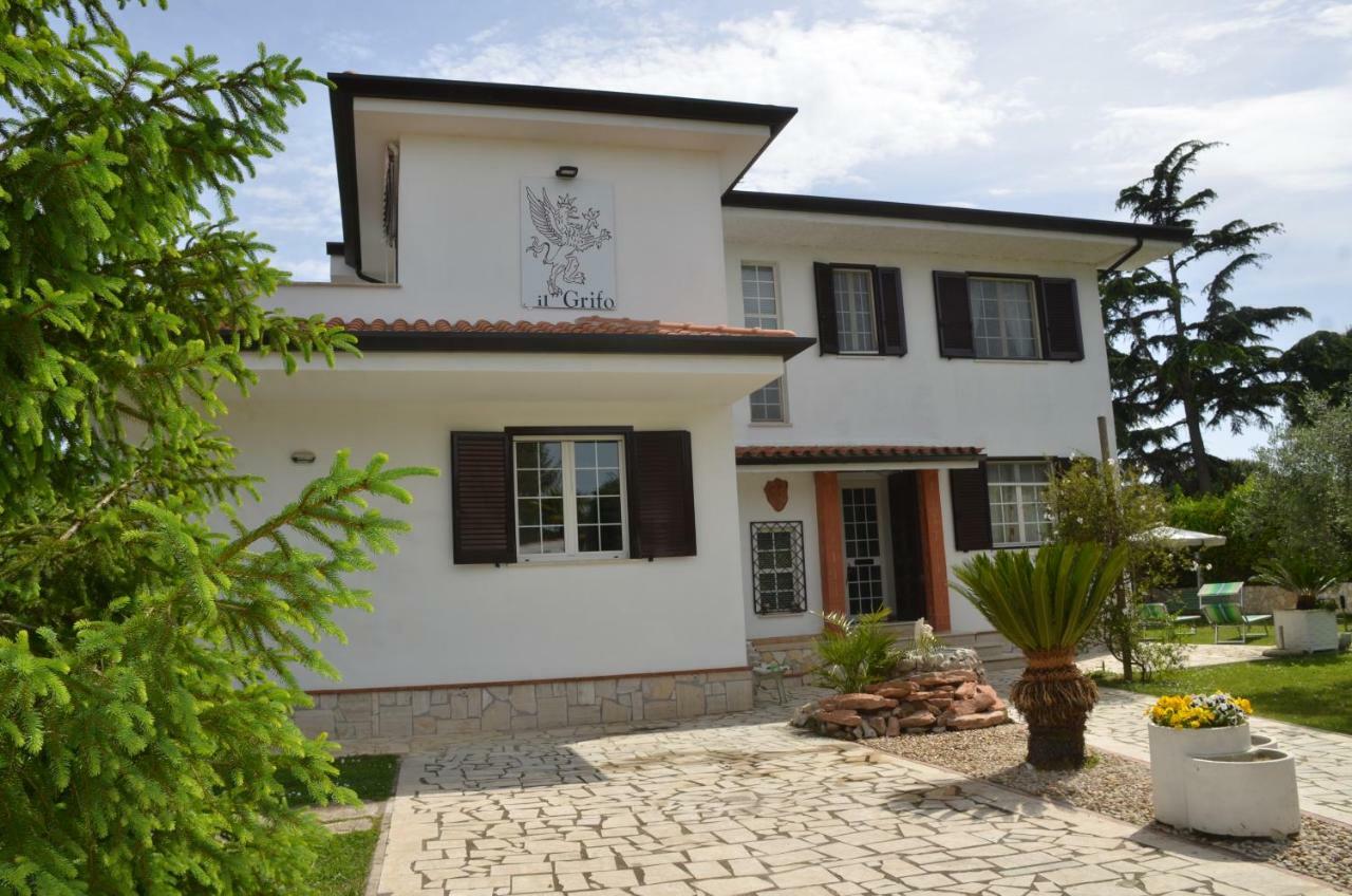 Hotel Il Grifo Sabaudia Zewnętrze zdjęcie